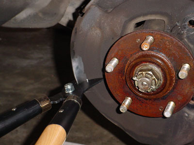 Cut off brake rotor dust shield